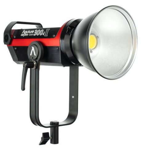 Aputure LS C300d II (Montura en V)