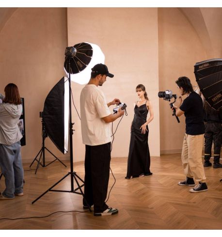 ZHIYUN  CRANE 4 (ZHAEK15)