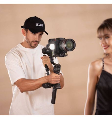 ZHIYUN  CRANE 4 (ZHAEK15)