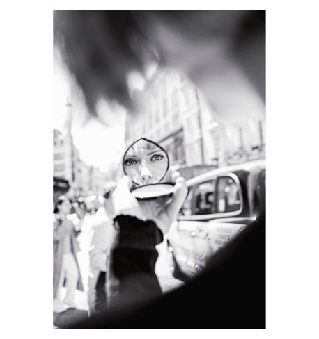 NIKON  Zf (Cuerpo)  **Producto para la Reserva**