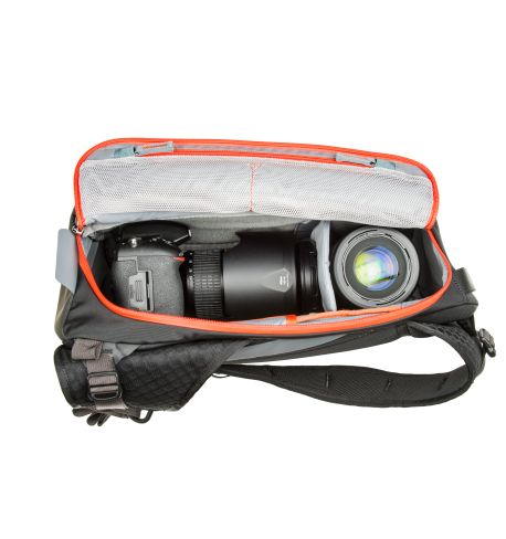 THINK TANK PhotoCross 10 - carbon grey