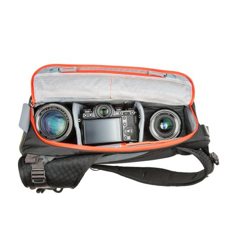 THINK TANK PhotoCross 10 - carbon grey