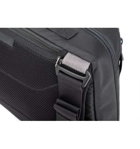 THINK TANK PressPass 20