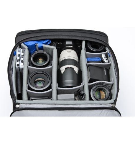 THINK TANK Airport Navigator