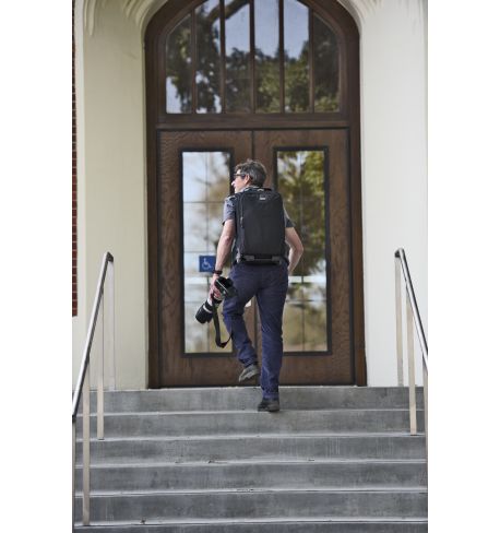 THINK TANK Essentials Convertible rolling backpack