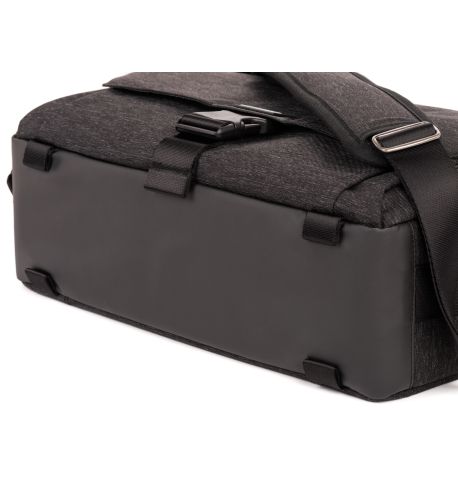 THINK TANK Vision 15 - graphite