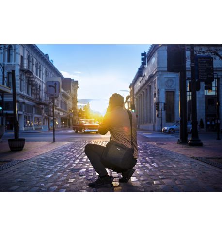 THINK TANK SpeedTop Crossbody 10 Graphite