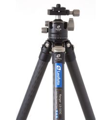 LEOFOTO KIT TRÍPODE DE CARBONO LS-323C Y
ROTULA LH-40 2