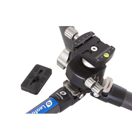 LEOFOTO KIT TRÍPODE DE CARBONO LS-323C Y
ROTULA LH-40