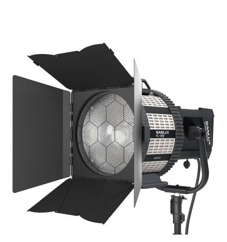 Nanlux Fresnel Motorizado 15º- 46º