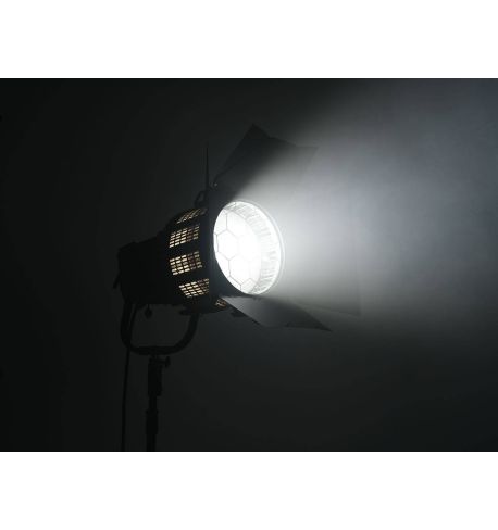 Nanlux Fresnel Motorizado 15º- 46º