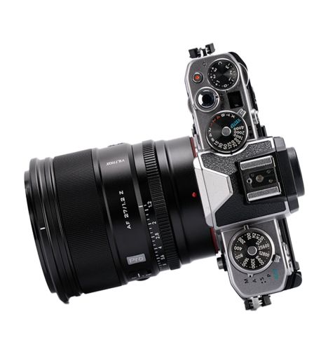VILTROX 27mm F1.2 PRO