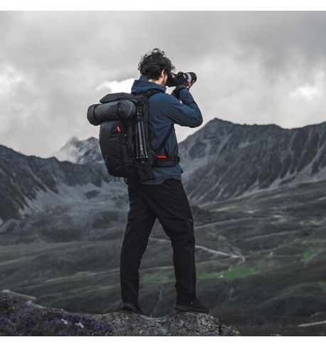 Mochila OnePro Flex de 30 l (negro espacial) + inserto M PGYTECH