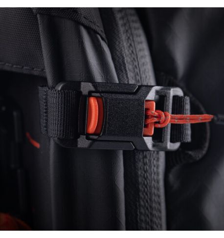 Mochila OnePro Flex de 40 l (negro espacial) + inserto M PGYTECH