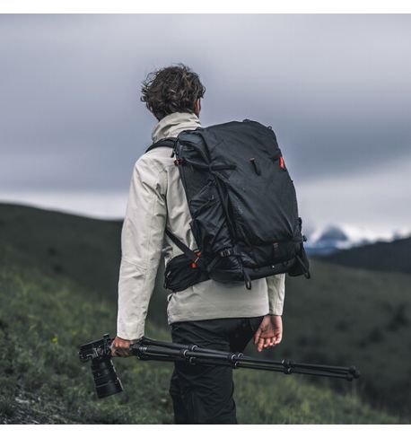 Mochila PGYTECH OnePro Focux de 35 l (Negro espacial)