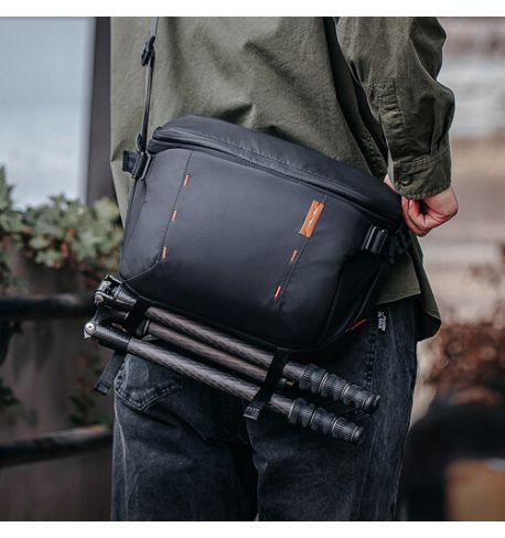 PGYTECH OneMo Sling 7L (negro espacial)