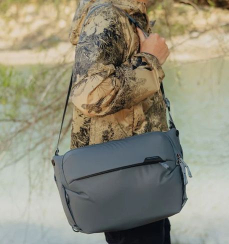 Peak Design everyday sling V2 10L