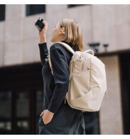 PGYTECH Mochila OneGo Lite  de 16 L