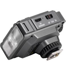 Godox Spark Z3 – El Flash Compacto Profesional para Fotografía Urbana 2