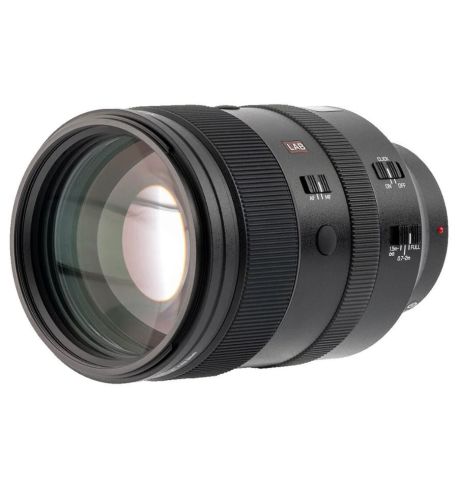 Objetivo de 135mm f/1.8: Enfoque Rápido, Resistencia y Versatilidad Macro