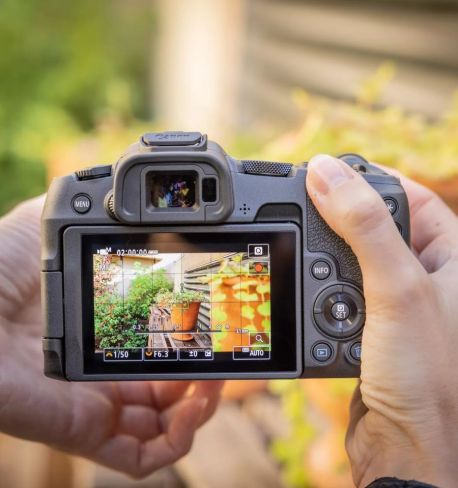 CANON  EOS R8 + obj. RF 24-50mm IS STM 5803C013AA | Distribuidor Canon PRO | El mejor precio!