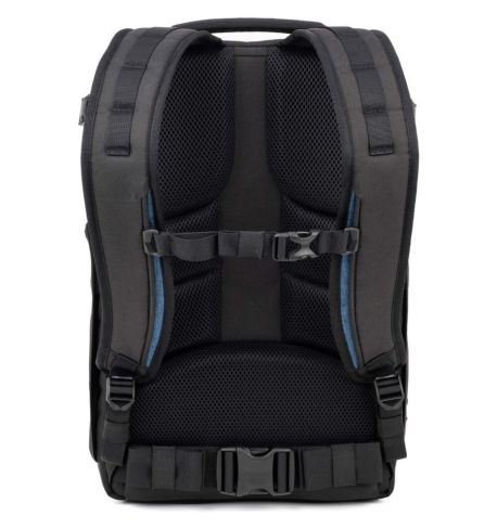 Mochila THINK TANK BackLight 18L. Accede al equipo fotográfico sin quitártela