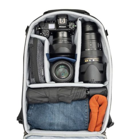 Mochila THINK TANK BackLight 18L. Accede al equipo fotográfico sin quitártela