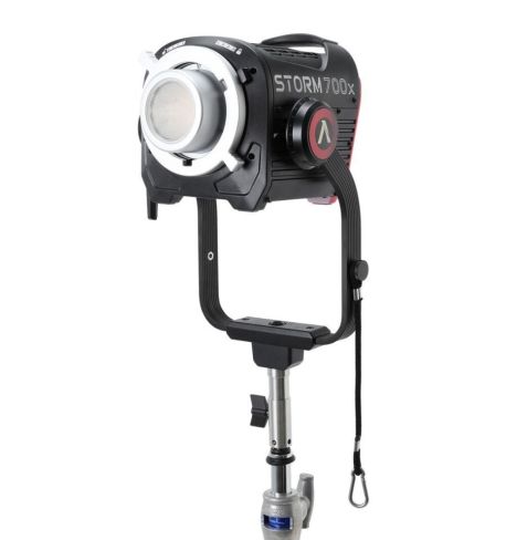 Aputure STORM 700x Monofoco LED