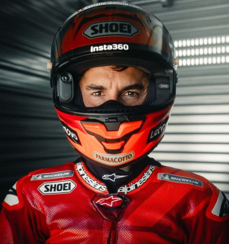 Insta360 GO 3S Motorcycle In-Helmet POV Bundle