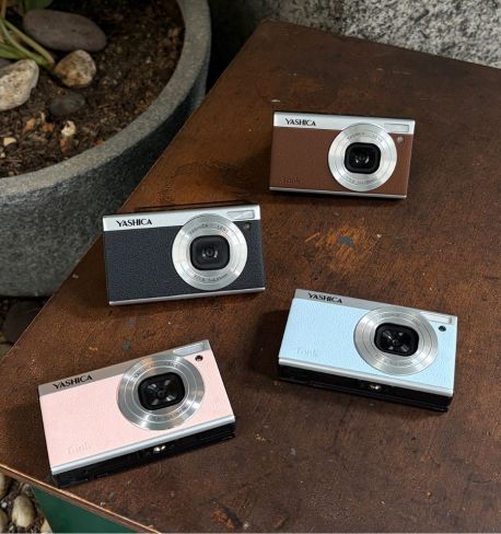 Yashica Tank Cámara Compacta Digital
