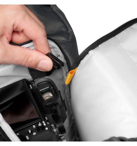 LOWEPRO Fastpack BP 250 AW III