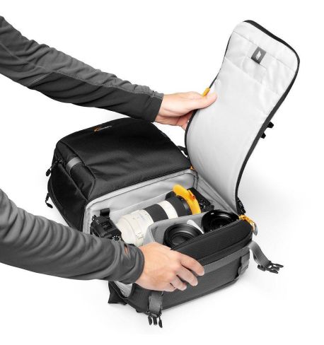 LOWEPRO Fastpack BP 250 AW III Negro