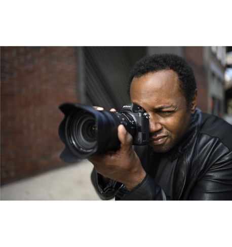 NIKON Z7 II + 24-70mm F4 + Adap. FTZ