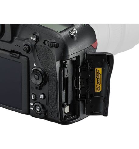 NIKON D850 BODY