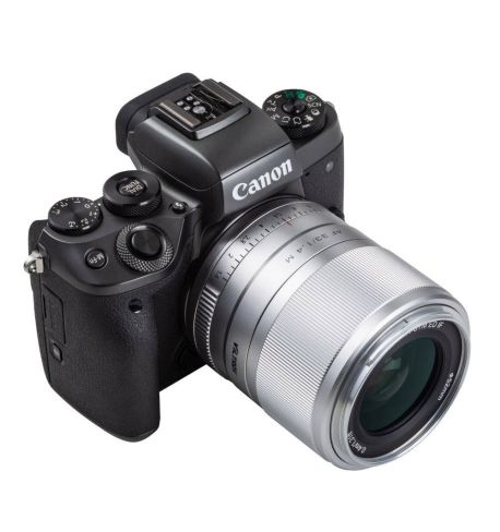 VILTROX 33mm F1.4 Silver