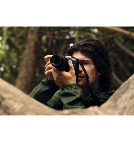 CANON  EOS R7 (cuerpo) 5137c020  **Reserva**