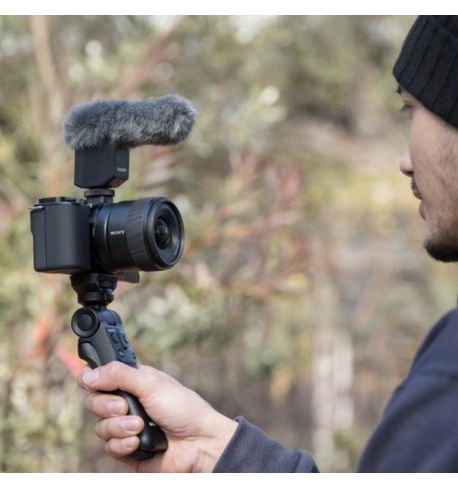 SONY 11mm F1.8 E | Objetivo prime gran angular APS-C (SEL11F18)  **Reserva**