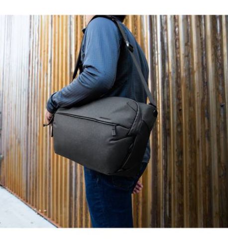 PEAK DESIGN EVERYDAY SLING 10L V2 BLACK (NEGRO) BEDS10BK2