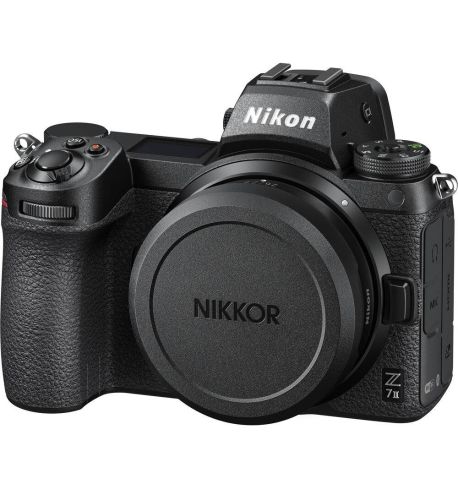 NIKKOR Z 26mm F2.8   **Producto para la Reserva**