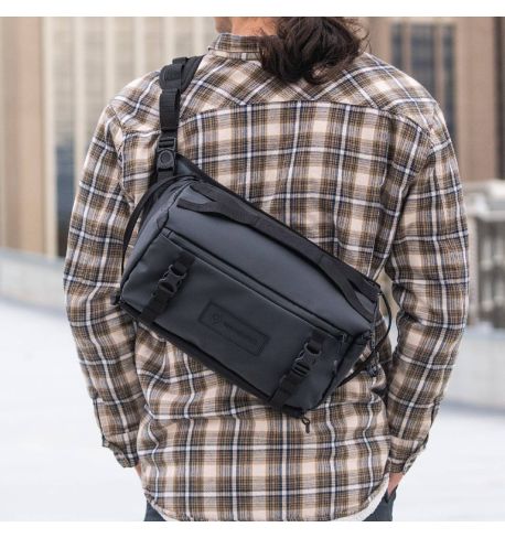 WANDRD ROGUE Sling 9L ( Azul Egeo )